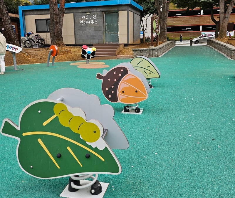 인클루시브 놀이공간과 물놀이터 image 4