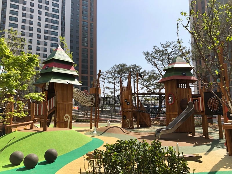 Yongin Heungdeok Park Xi