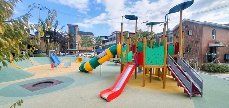 Jaeganryeong Children's Park