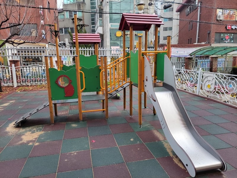 Okjeong Elementary School