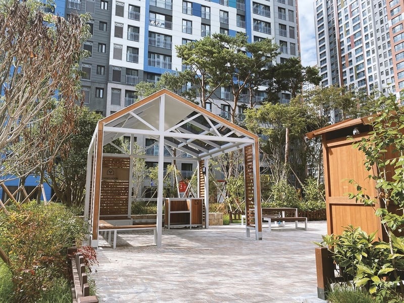 한 공간을 이루는 휴게공간들 image 4