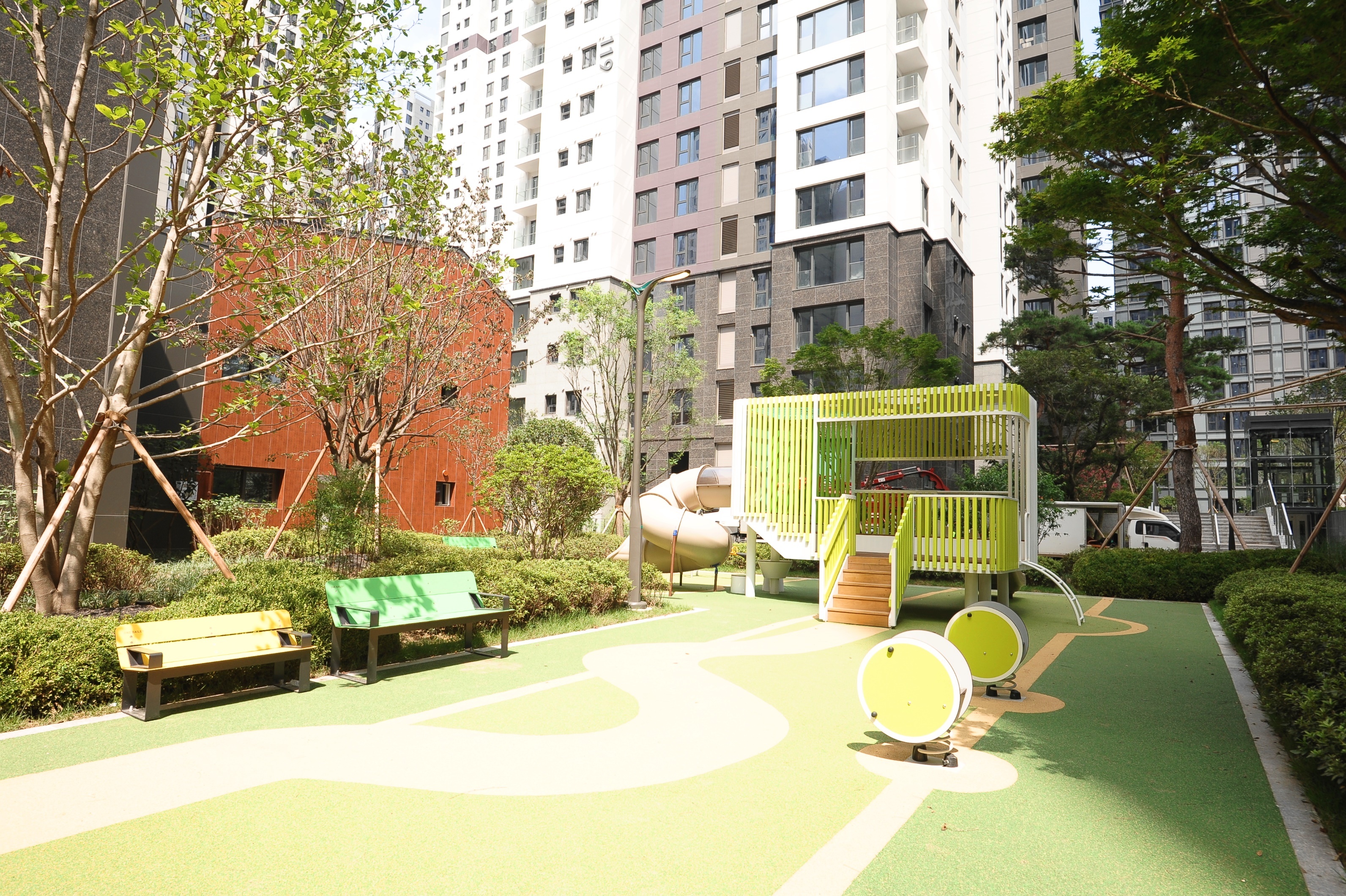 NR_BIG 084 이미지 2
